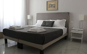 Dimora Degli Artisti - Charm Rooms